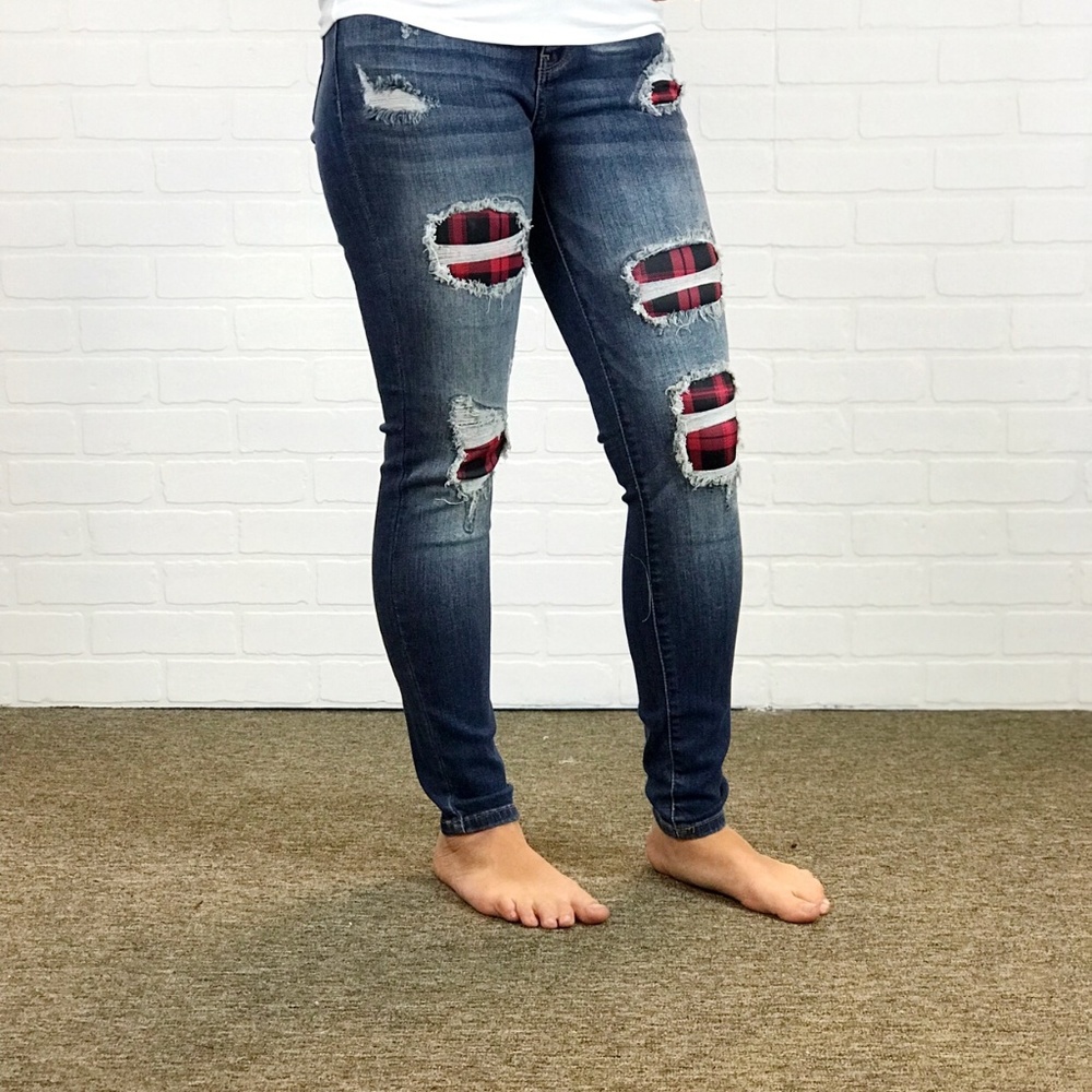 Judy Blue Buffalo Plaid Patch Jeans
